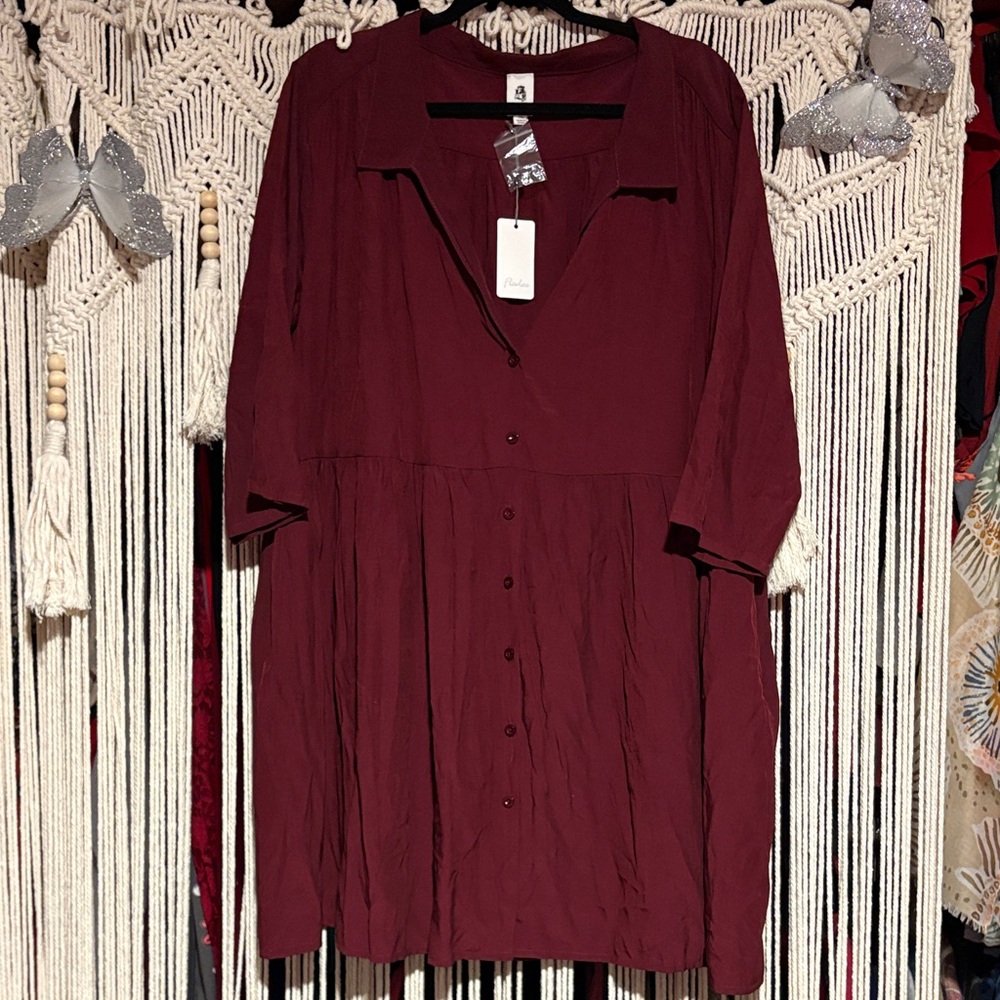 Flawless Quarter Sleeve Button-up Burgundy Dress